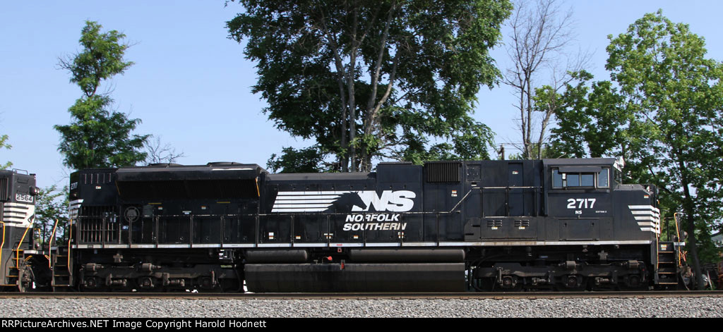 NS 2717